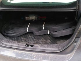 Объёмная георешетка от ЕвроДор легко помещается в багажник легкового авто
